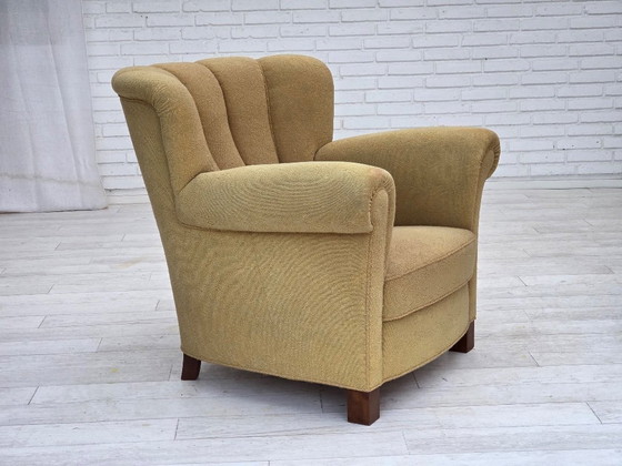 Image 1 of Dänischer Relaxsessel aus den 1960er Jahren, originaler hellgrüner Möbelwollbezug.