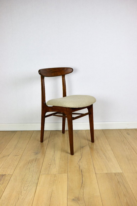 Image 1 of Hałas vintage chairs beige boucle - set of 3