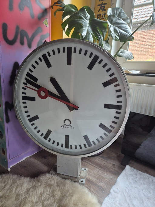 Station Clock Mobatime