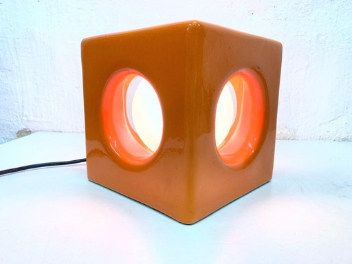 Lampada da tavolo in ceramica arancione a forma di cubo, design Space Age, anni '70