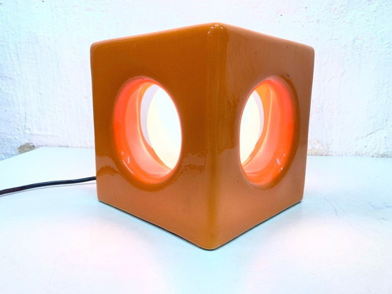Image 1 of Lampada da tavolo in ceramica arancione a forma di cubo, design Space Age, anni '70