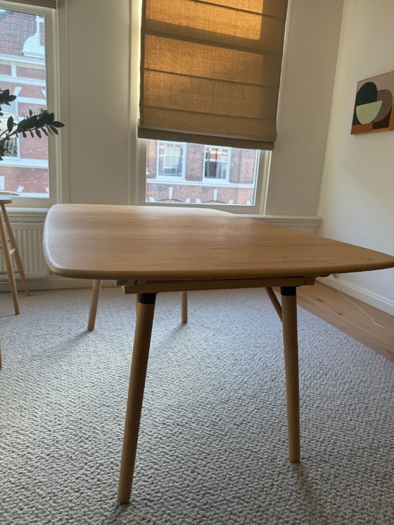 Image 1 of Beautiful Ercol dining table