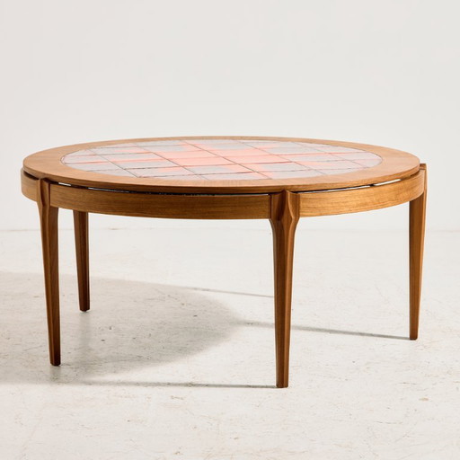 MK11838 Walnut coffee table with ceramic top