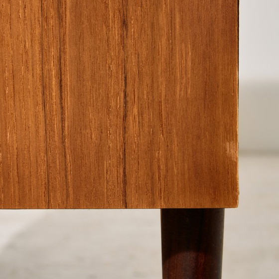 Image 1 of Bureau en teck restauré MK11134