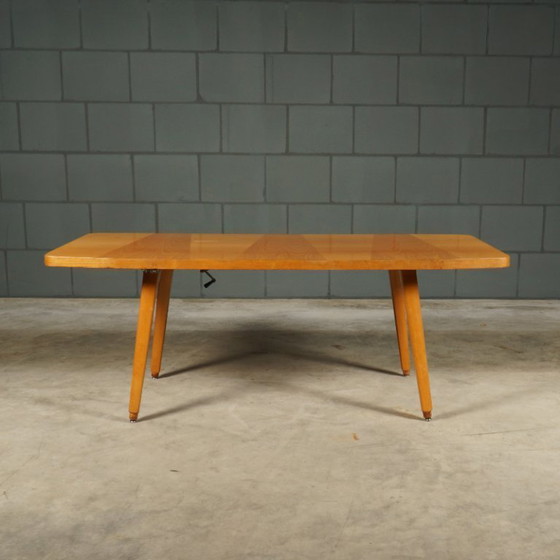 Image 1 of Table basse vintage en noyer – réglable – années 1970