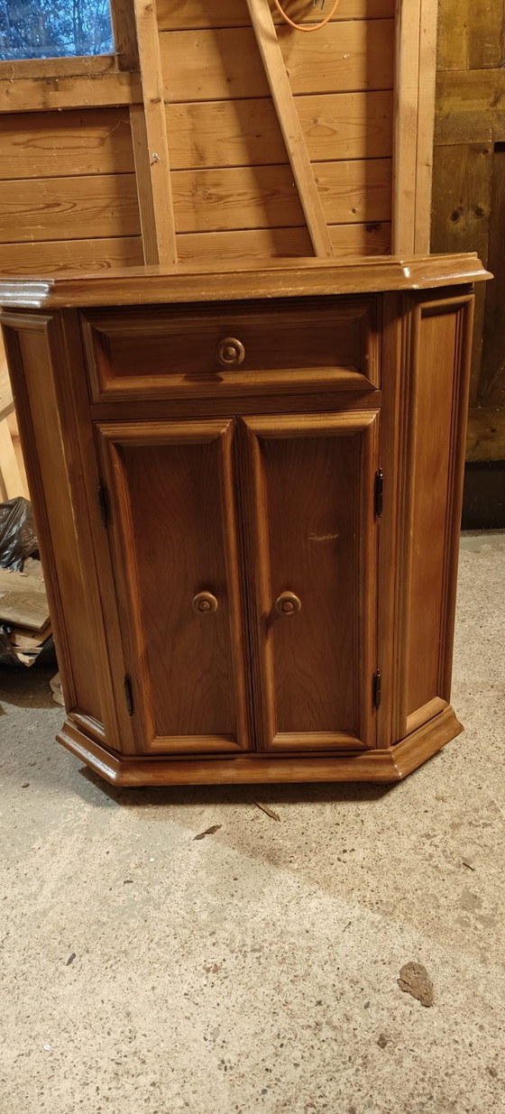 Image 1 of Country-style corner cupboard