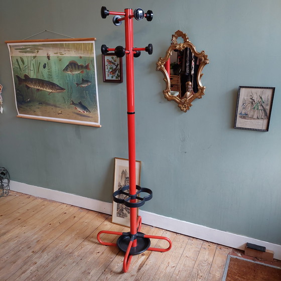 Image 1 of Appendiabiti retrò Memphis di Gierre Italy