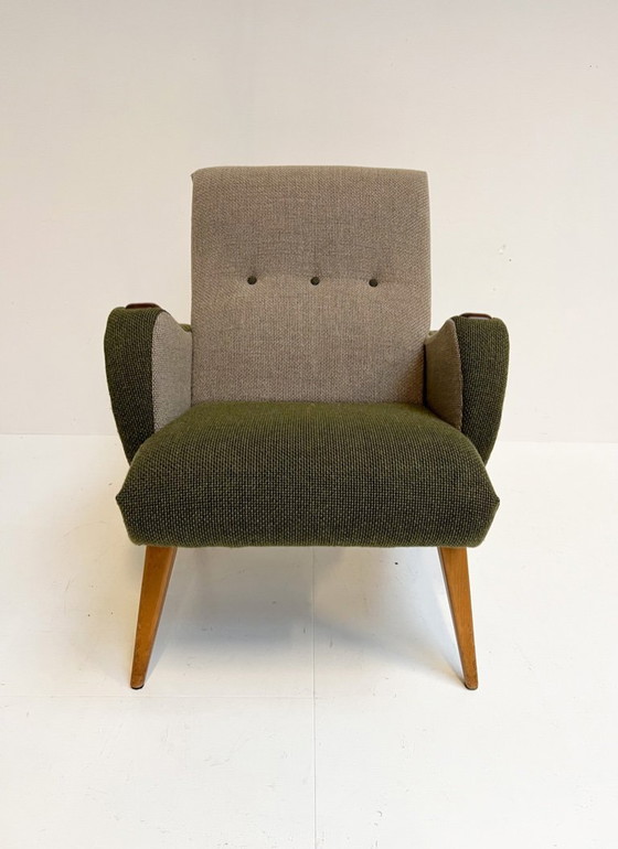 Image 1 of Poltrona di design vintage con braccioli in legno, anni '60