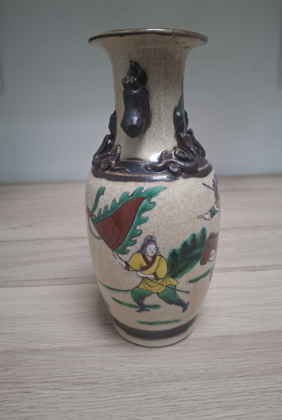 Image 1 of Chinese Chenghua Nanking cracked vaas