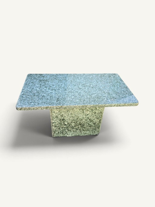 Vintage Monolithic Coffee Table in Green Granite Stone – salontafels