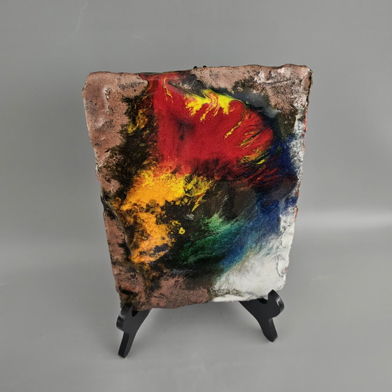 Image 1 of Vintage West-Duitse Fat Lava Muurplaquette Gemaakt Door Vulkan Keramik / Ostara Fliesen. Kleuren: Rood, Oranje, Blauw en Groen.