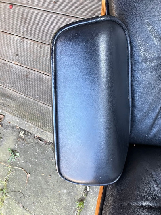 Image 1 of Fauteuil Eames Lounge (réplique italienne)