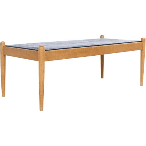 Mesa de centro vintage escandinava de madera de roble y pizarra, 1960