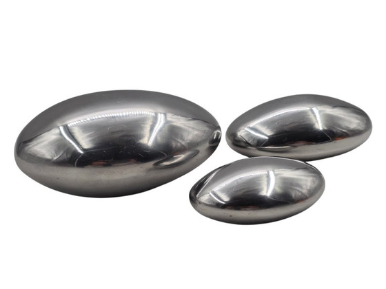 Image 1 of Set di 3 ciottoli decorativi in ​​alluminio massiccio