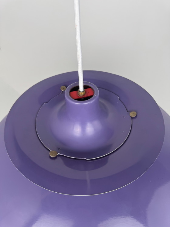 Image 1 of Lampada a sospensione Louis Poulsen PH 5 – Iconica classica del design danese in viola