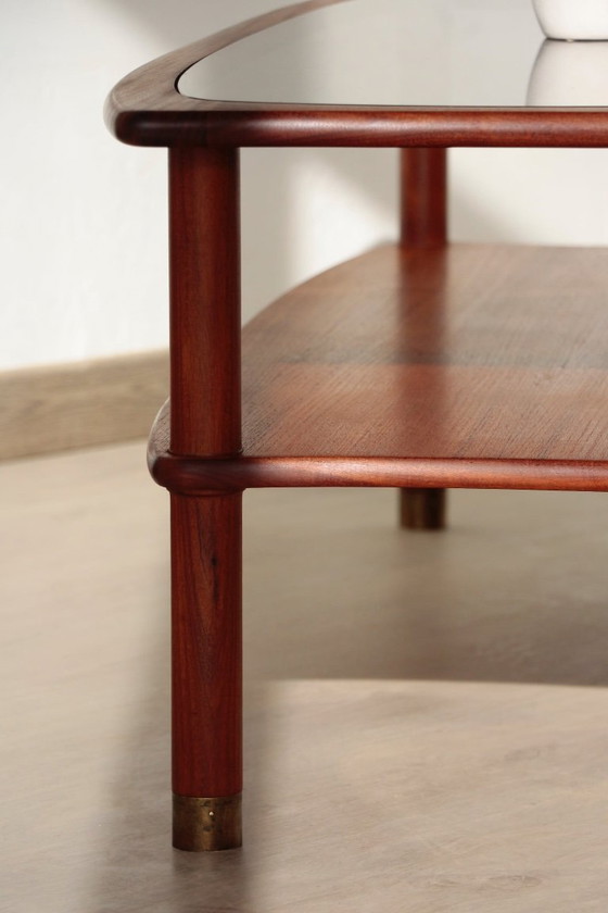 Image 1 of Tavolino vintage G Plan - E Gomme - in teak e vetro fumé