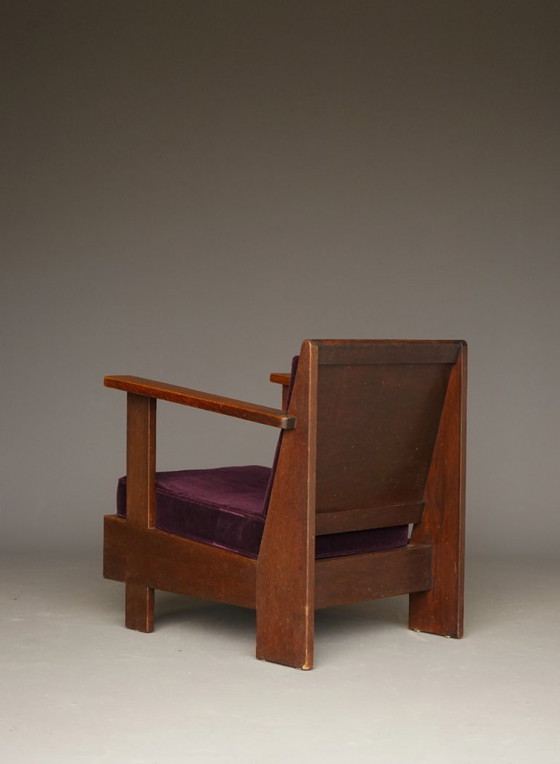 Image 1 of Art Deco fauteuil van de Haagse School, kleine eikenhouten fauteuil, jaren 1920.