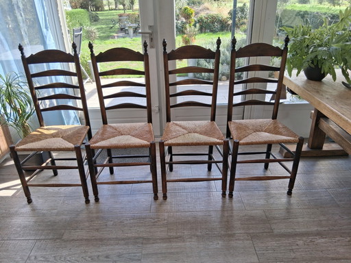 Brabantse Antike Knopstoelen