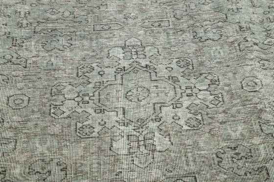 Image 1 of Hand-knotted vintage art rug 336x248