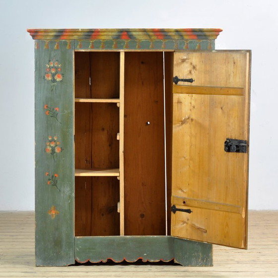 Armario nupcial de pino, fechado en 1815. – Iron, Wood (photo 4 of 14)