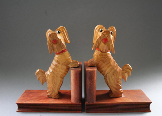 Image 1 of Serre-livres en bois sculpté à la main représentant des terriers écossais, vintage