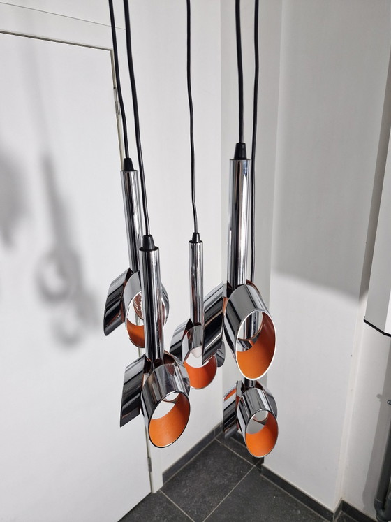 Massive Space Age cascade pendant lamp, chrome and orange, 5 light points, Metal, Silver (photo 7 of 15)