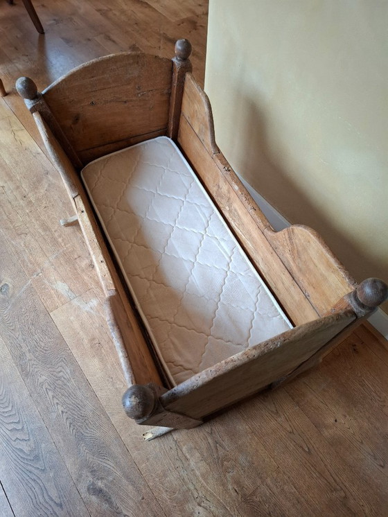 Image 1 of Cuna antigua