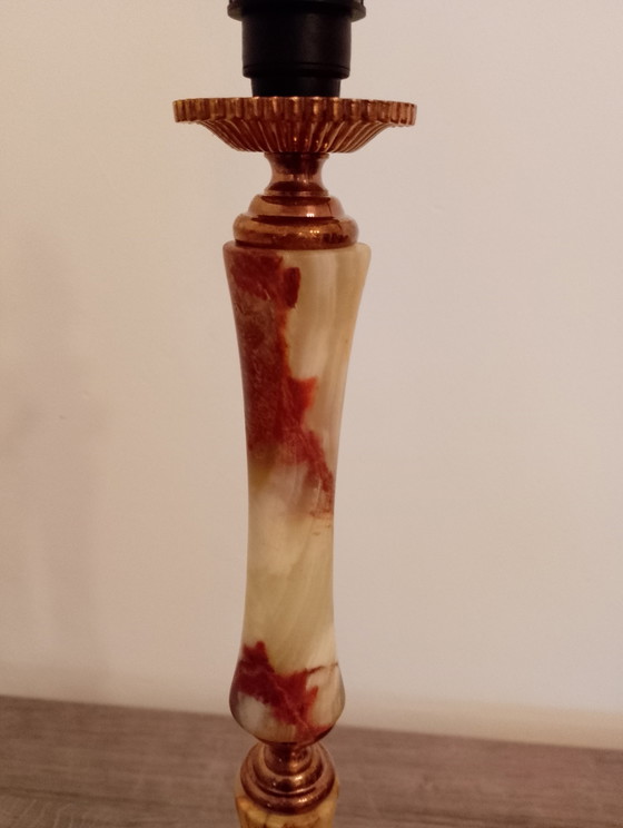 Image 1 of Grote lamp in Empire-stijl van massief brons met onyxafwerking, volledig gerestaureerd.