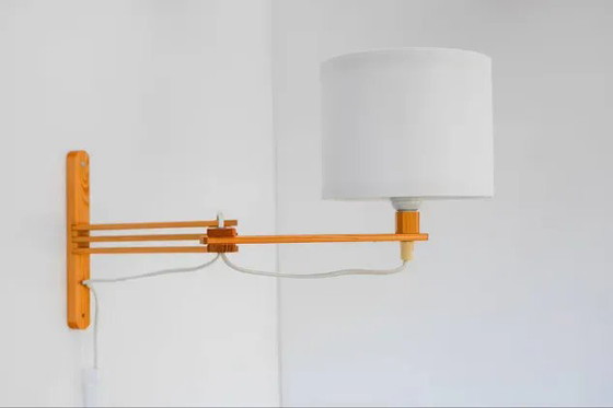 Image 1 of Applique murale accordéon de style scandinave moderne du milieu du siècle, années 1970