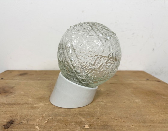 Image 1 of Applique murale vintage en porcelaine blanche, années 1970