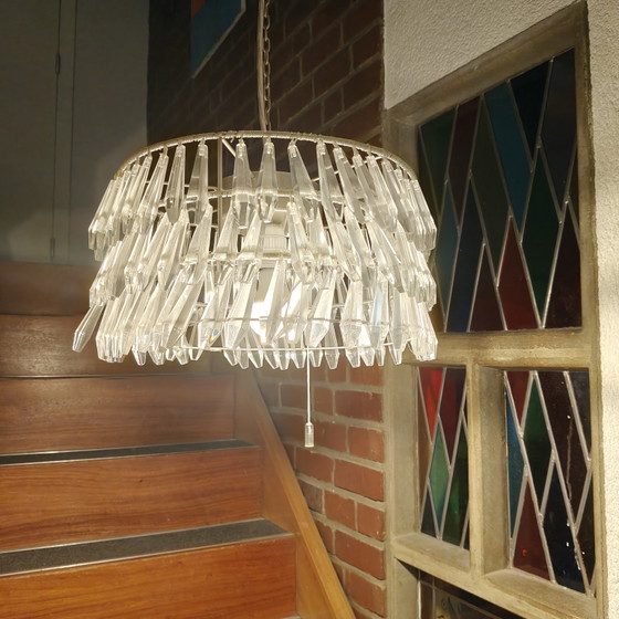 Suspension vintage en lucite à prisme – Lumière blanche et bleue – Lustre postmoderne – Other (photo 11 of 11)