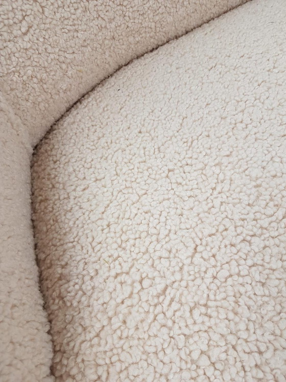 Divano Artifort | Panchina Teddy in tessuto color crema Theo Ruth, appena rivestita – Divani 2 posti, Wood (photo 6 of 8)