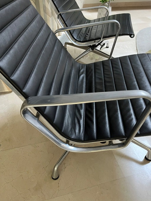 .vitra lounge stoelen