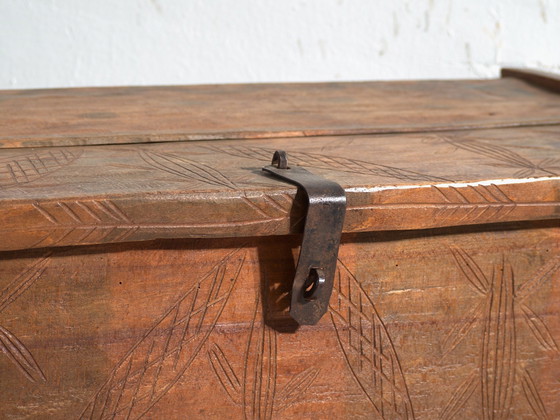 Antieke gesneden kist van grenenhout – Transsylvanië, circa 1900 – Opbergkast, Iron, Rustic (photo 28 of 40)