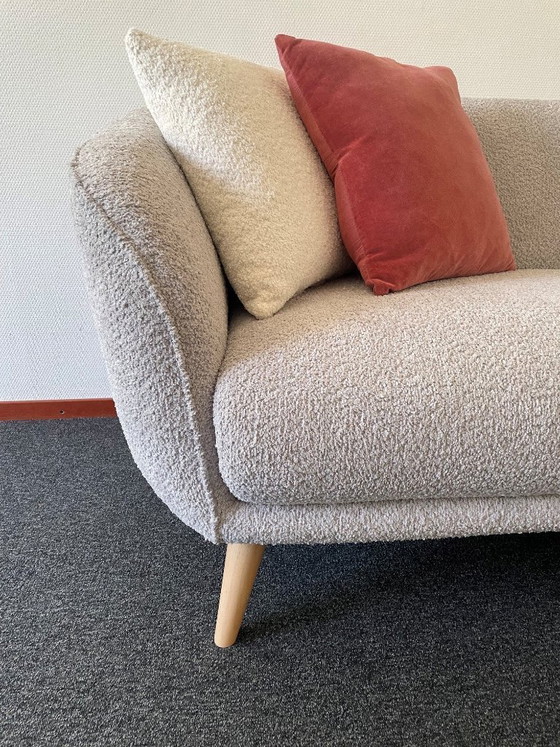 Image 1 of HR design bank 2,5 zits (210 cm) in mooie bouclé stof, incl. 2 sierkussentjes