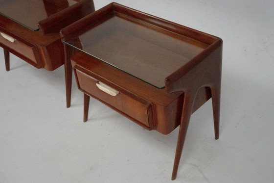 Image 1 of Ein Paar italienische Nachttische im Mid-Century-Modern-Stil, 1950er Jahre – Zugeschrieben an Dassi