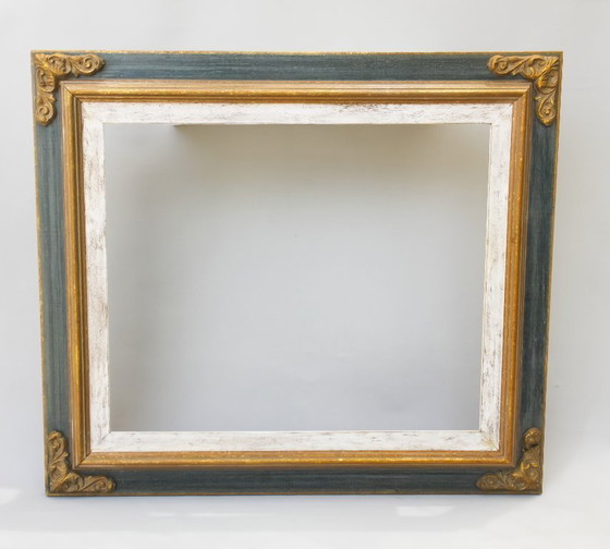Image 1 of Gerestaureerde antieke houten lijst. Vintage houten lijst voor een schilderij, spiegel, foto, enz. Lijst met ornamenten.