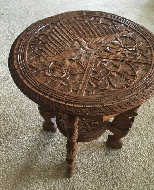 Bijzettafel Javaans Indisch houtsnijwerk