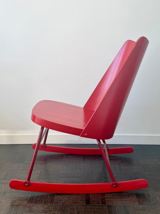 THONET vintage Rocking Chair 1955 – Metal, Wood (photo 7 of 18)