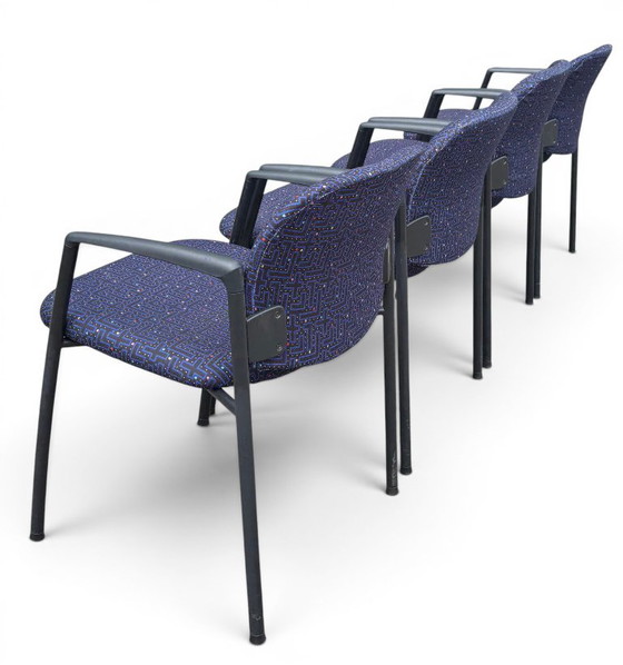 4 chaises nouvellement rembourrées avec motif Pac-Man., Ahrend, Chaises de salle à manger, Textile, Métal (photo 6 sur 7)