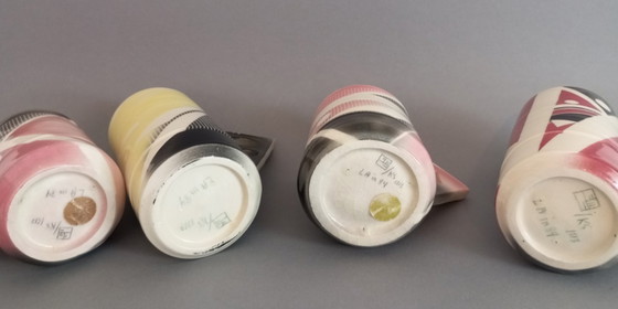 Image 1 of 4 abstrakt/postmoderne, spritzdekorierte Studio-Keramikbecher, 1984