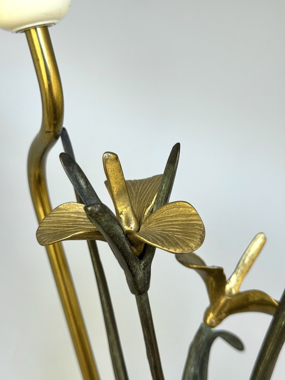 Image 1 of Lámpara de nenúfar de bronce de los años 70 sobre base de travertino - Inspirada en el Art Nouveau