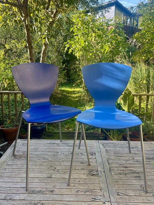 Set aus 5 Schmetterlingsstühlen in zwei Farben