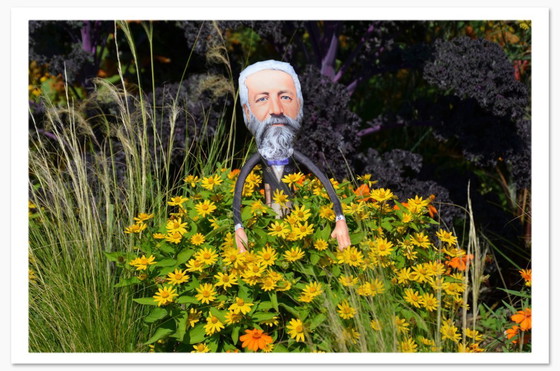 Image 1 of Jules Verne-cadeau | Cadeau voor boekenliefhebbers | Steampunk literaire decoratie | Handgemaakte Jules Verne-kunstpop