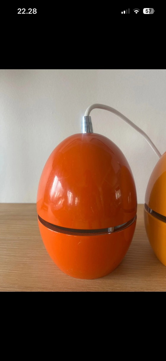 Set of 4 Vintage Space Age "Egg" Pendant Lamps – 1970s Pop Art Design – Metal (photo 11 of 11)