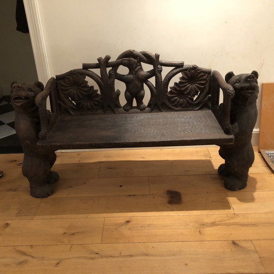 Image 1 of Panca tirolese intagliata in legno di castagno (Trentino)