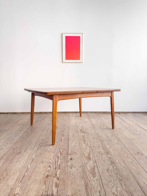 Mid-Century Modern Danish Dining Table in Teak by Svend Aage Madsen von K. Knudsen & Son, 1960s