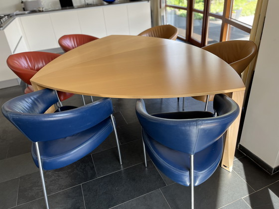 Image 1 of Table de salle à manger Delta et 4 chaises en cuir