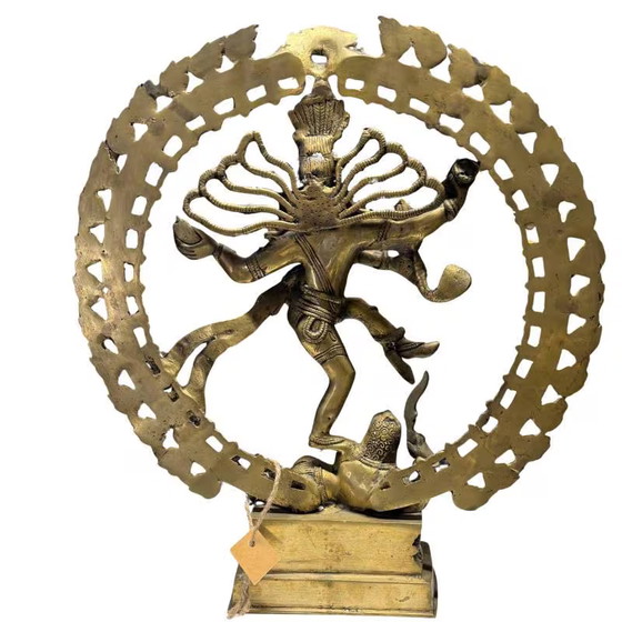 Antike feuervergoldete Nataraja – Lord Shiva – Frühes 20. Jahrhundert ( ) – Bildhauerei, Bronze (photo 5 of 9)