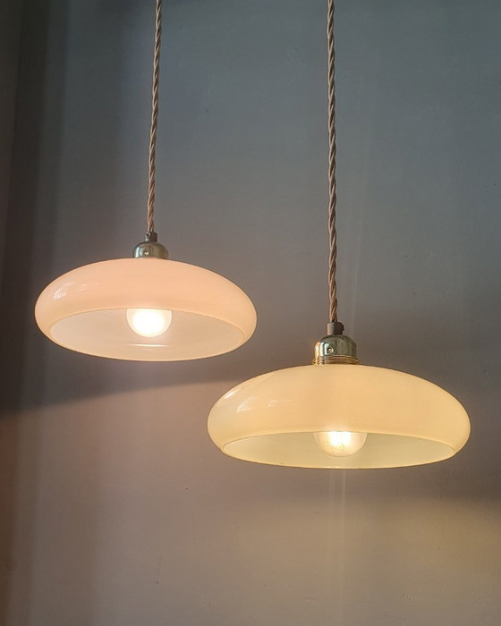 Set di 2 Lampade a Sospensione Vintage in Opalina Marmorizzata – Metal (photo 6 of 22)